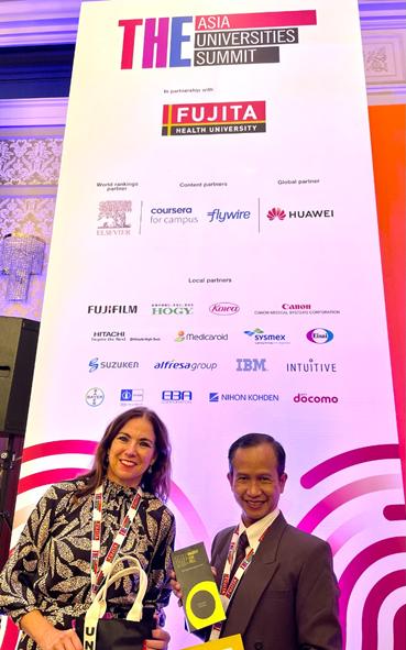 Delegasi UNDIP (Ahmad Ni’matullah Al-Baarri, Ph.D.) bersama Simone Dilena, President APAC THE World Universities Insights pada acara THE Asia Universities Summit 2022 di Fujita Health University, Toyoake, Japan tanggal 31 Mei 2022
