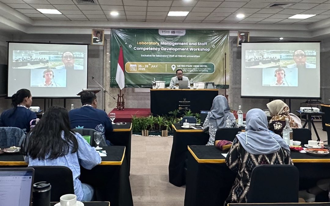 Dr. Simen Akkermans Tekankan Pentingnya Biosafety di Workshop Kompetensi Staf Laboratorium FIND4S