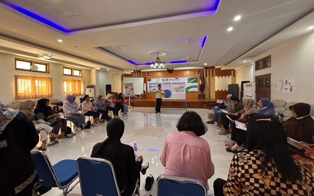 FPP Undip Dorong Literasi Lingkungan melalui Pelatihan Bank Sampah Berbasis Bisnis Sosial